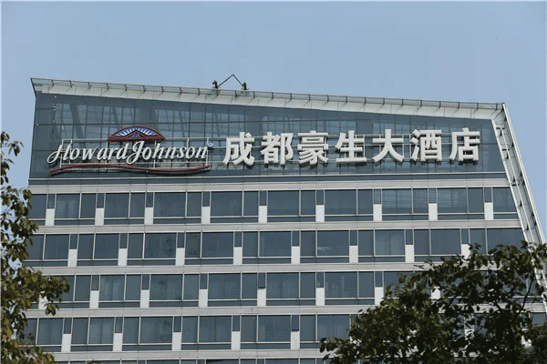 一平方米樓頂發光字制作安裝的費用有哪些？